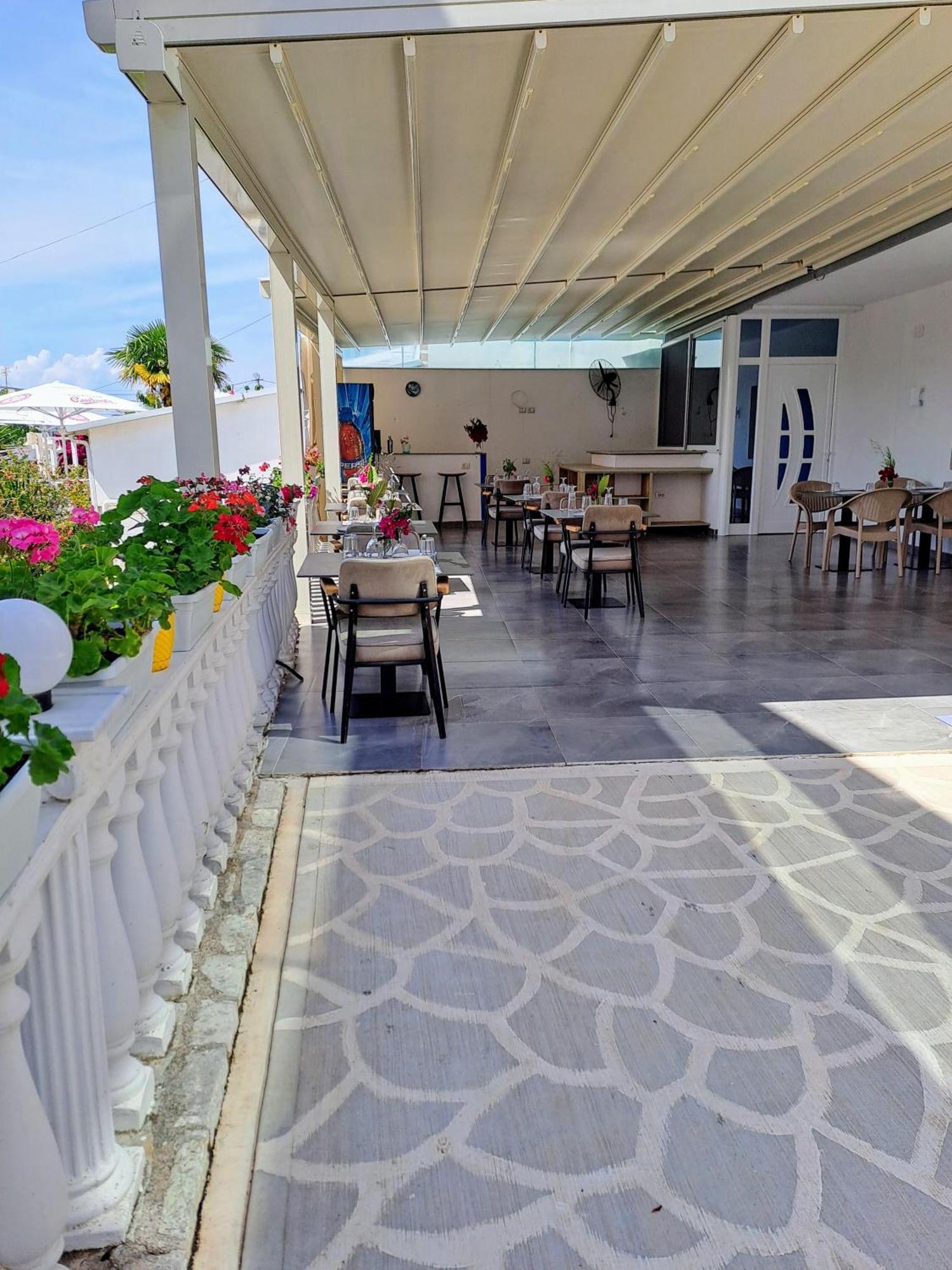 Hotel Vathi Ksamil Eksteriør billede