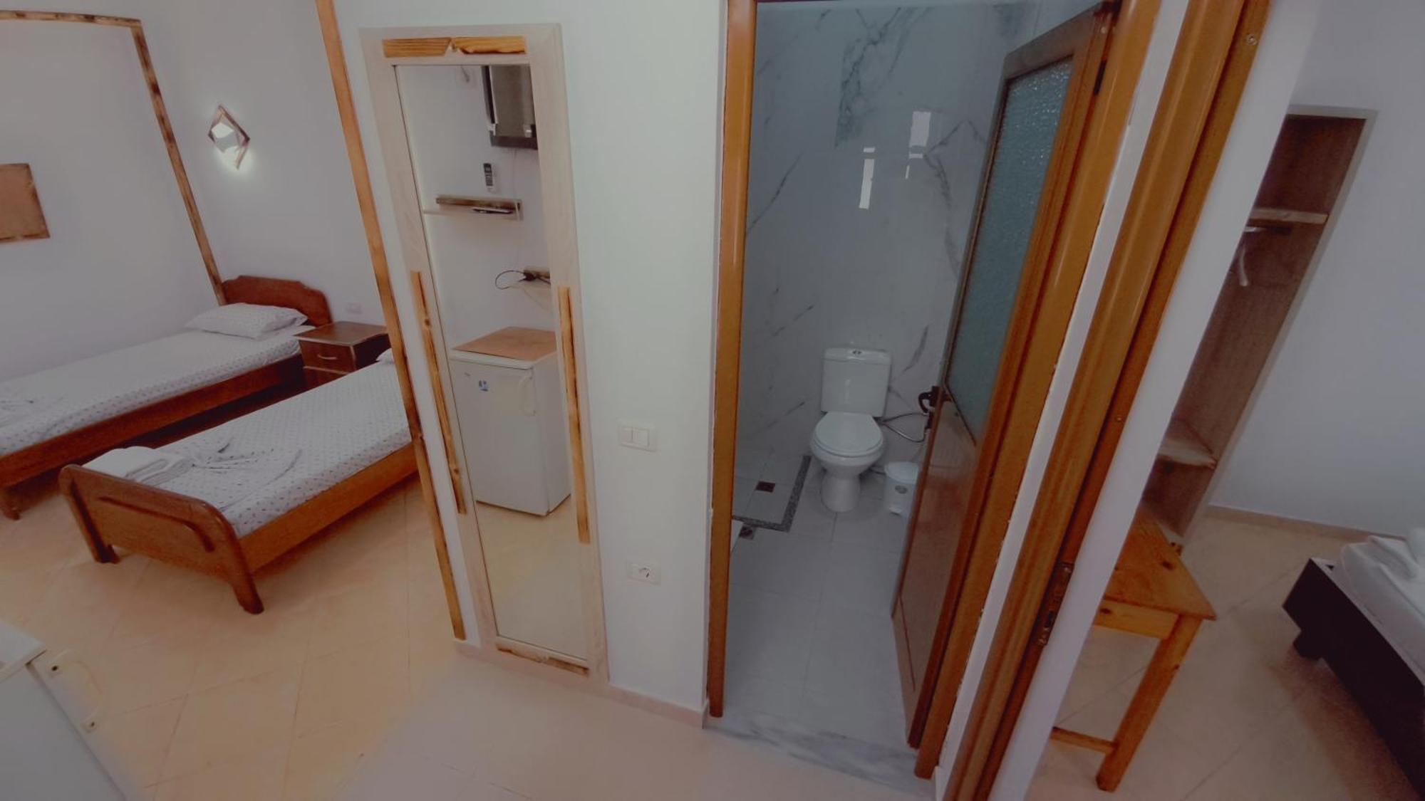 Hotel Vathi Ksamil Eksteriør billede