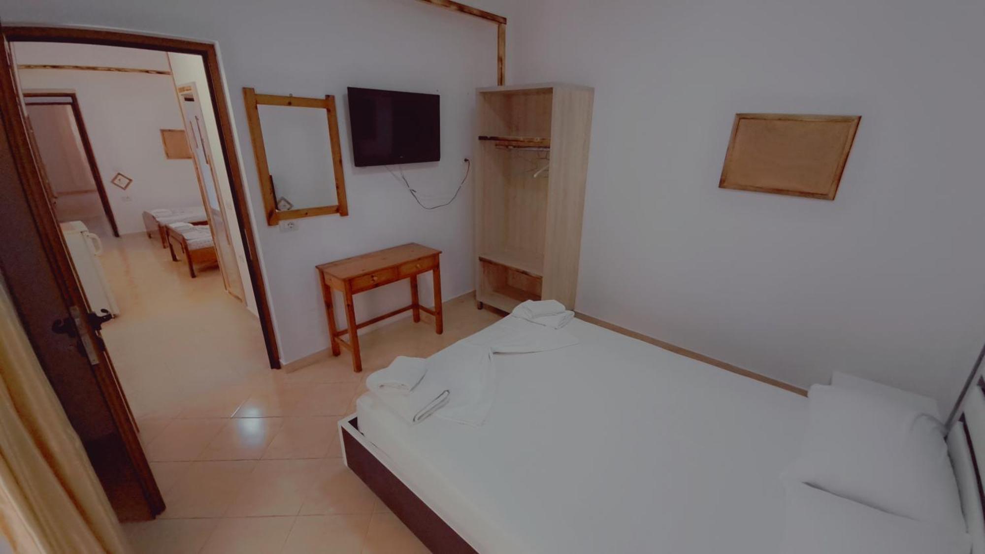 Hotel Vathi Ksamil Eksteriør billede
